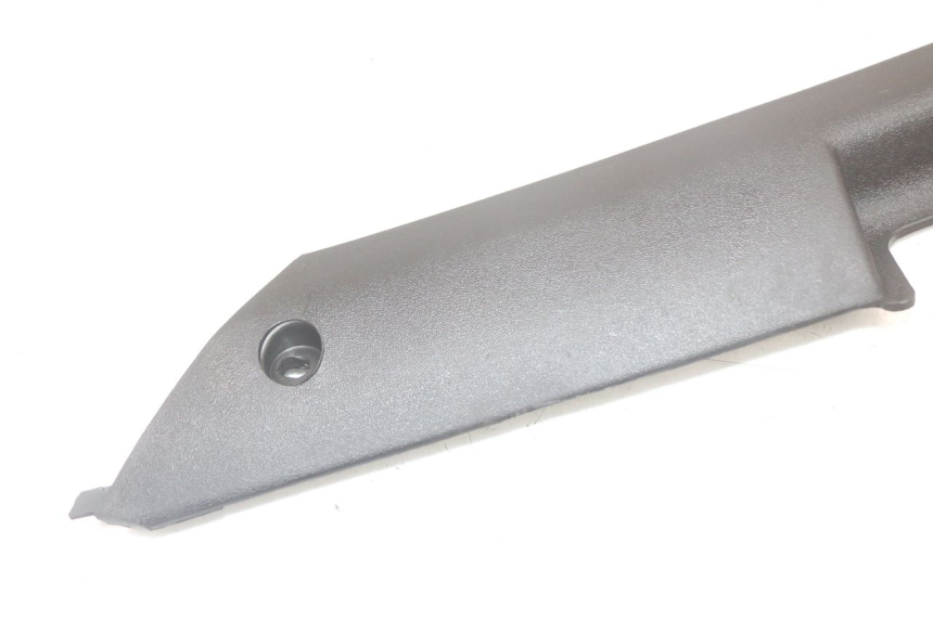 photo de REAR LEFT BELLY PANEL MASH LEGEND'R 4T 50 (2021 - 2025) - Zoom on usage condition