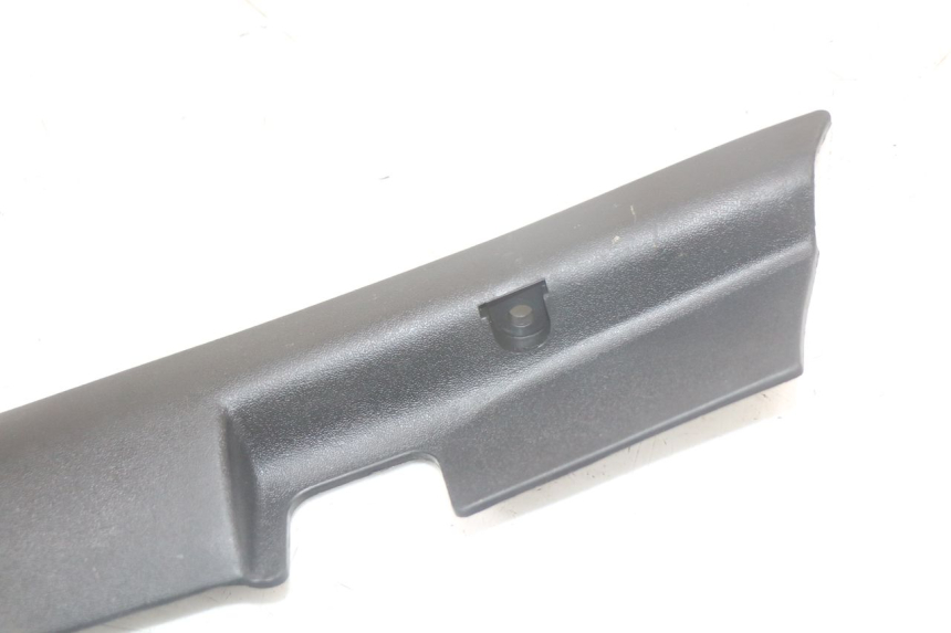 photo de REAR LEFT BELLY PANEL MASH LEGEND'R 4T 50 (2021 - 2025) - Technical close-up