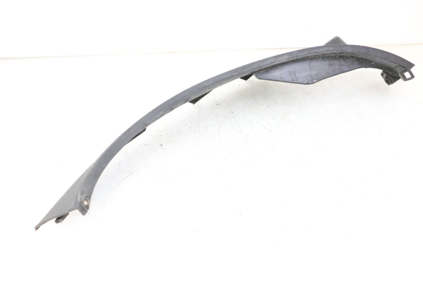 photo de REAR LEFT BELLY PANEL PIAGGIO MP3 RL 250 (2006 - 2010) - Technical close-up