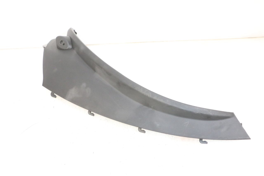 photo de REAR LEFT BELLY PANEL PIAGGIO MP3 RL 250 (2006 - 2010) - Product overview