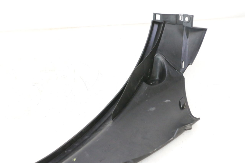 photo de REAR LEFT BELLY PANEL PIAGGIO MP3 500 (2011 - 2015) - Component detail