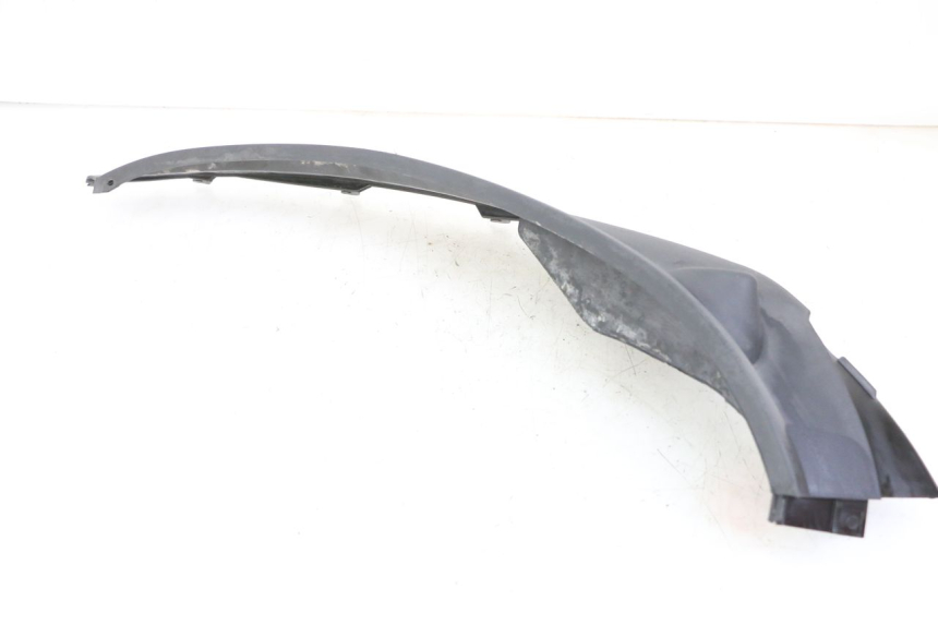 photo de LEFT REAR LOWER BODY PANEL PIAGGIO MP3 LT 400 (2007 - 2012) - Fixing points details