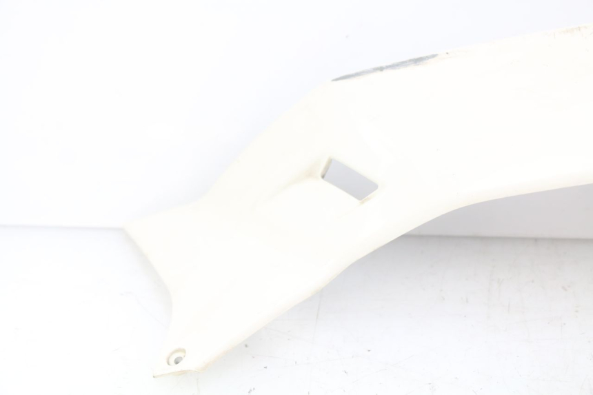 photo de LEFT REAR LOWER BODY PANEL PIAGGIO VESPA GTS IGET ABS 125 (2017 - 2023) - Distinctive features