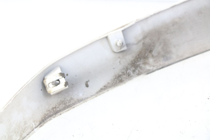 photo de LEFT REAR LOWER BODY PANEL PIAGGIO VESPA GTS IGET ABS 125 (2017 - 2023) - Technical close-up