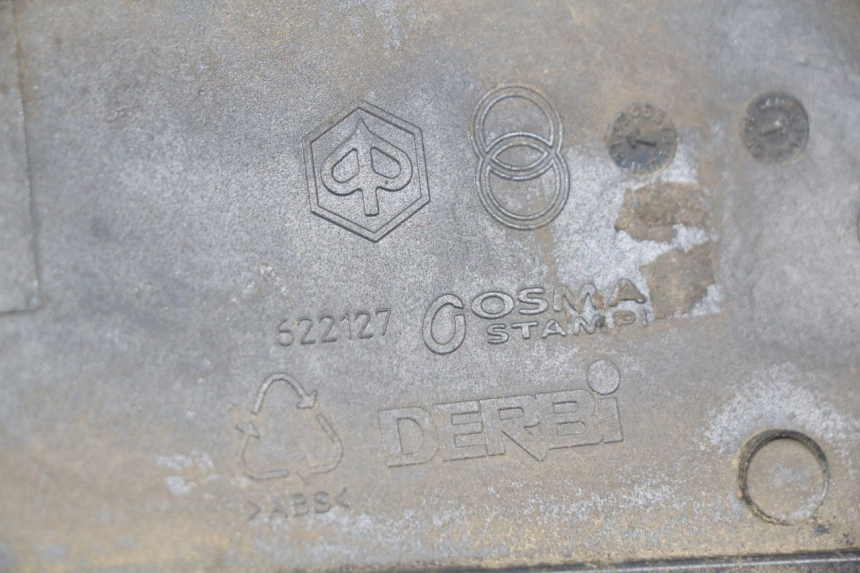 photo de LEFT REAR LOWER BODY PANEL PIAGGIO VESPA LXV 125 (2006 - 2009) - Component detail