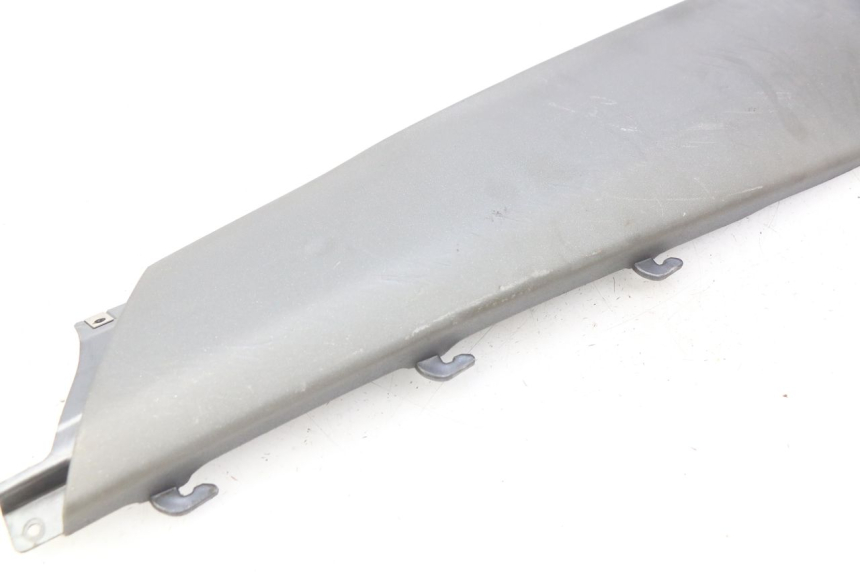 photo de LEFT REAR LOWER BODY PANEL PIAGGIO X9 EVOLUTION 125 (2003 - 2007) - Component detail