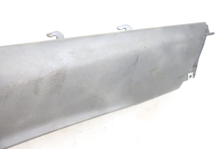 photo de LEFT REAR LOWER BODY PANEL PIAGGIO X9 125 (2000 - 2003) - Component detail