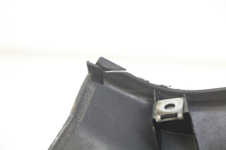 photo de LOWER PART OF THE BODY APRILIA ATLANTIC 500 (2002 - 2003) - Technical close-up