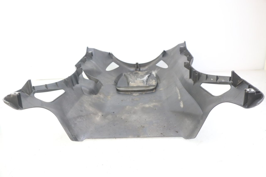 photo de LOWER PART OF THE BODY APRILIA ATLANTIC 500 (2002 - 2003) - Fixing points details