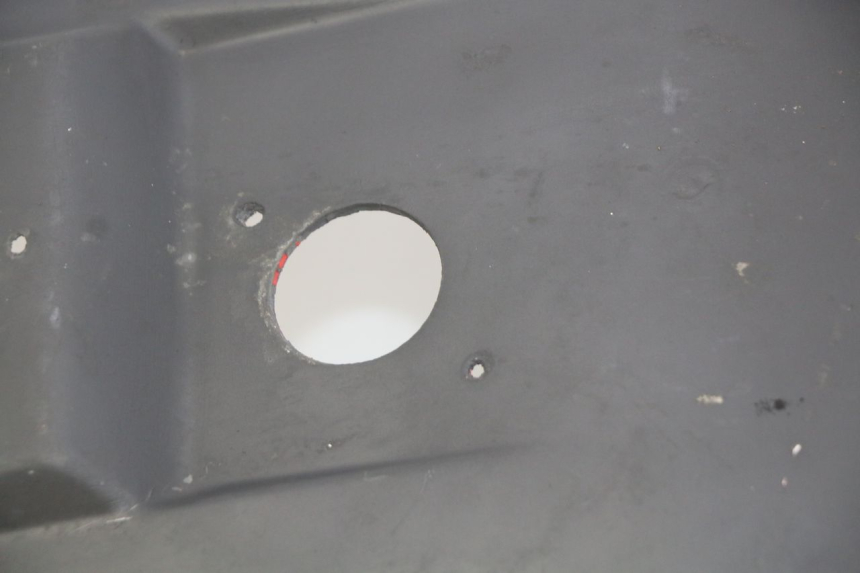 photo de LOWER PART OF THE BODY MBK BOOSTER SPIRIT 50 (2004 - 2017) - Additional view of the item