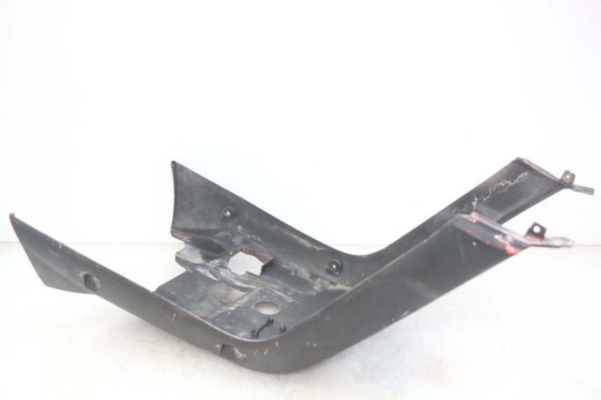 photo de LOWER PART OF THE BODY MBK BOOSTER SPIRIT 50 (2004 - 2017) - Zoom on usage condition