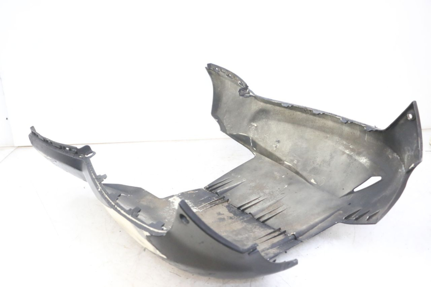 photo de LOWER PART OF THE BODY PEUGEOT CITYSTAR 50 (2013 - 2017) - Alternative perspective