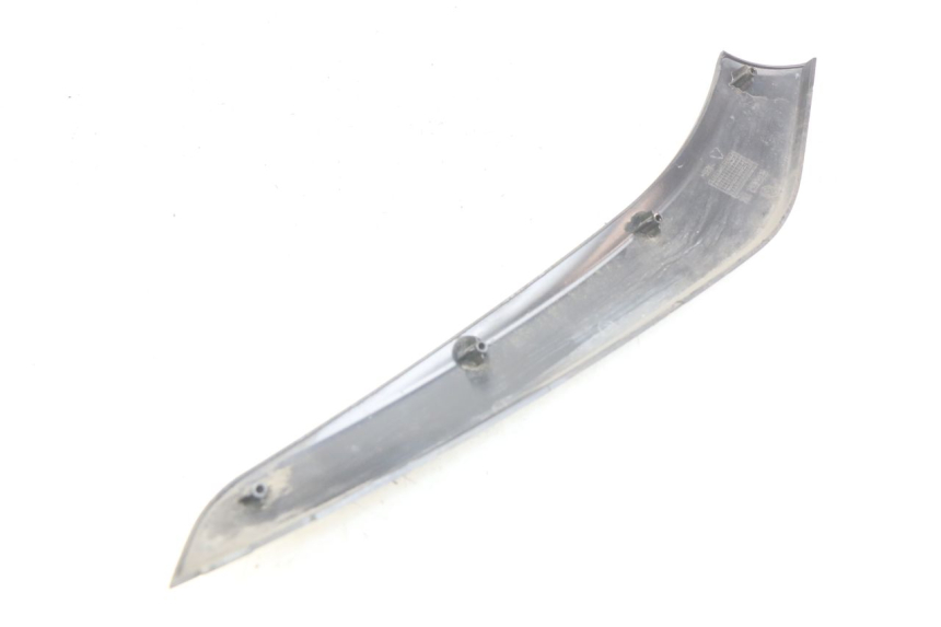 photo de RIGHT LOWER SIDE PANEL PIAGGIO BEVERLY 125 (2010 - 2015) - Component detail