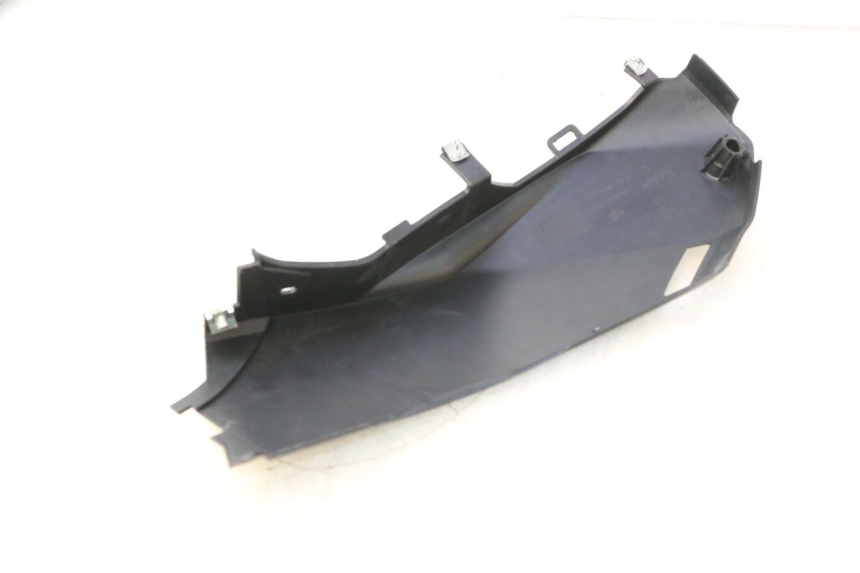 photo de RIGHT BELLY PANEL BMW C SPORT 650 (2015 - 2021) - Distinctive features