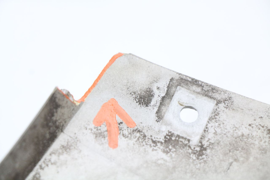 photo de RIGHT LOWER SIDE PANEL BMW C1 125 (2000 - 2003) - Markings and original references