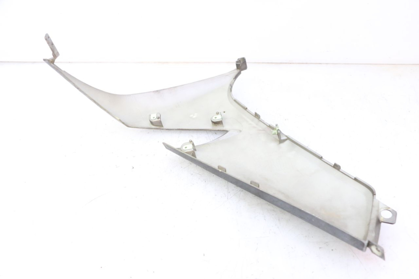 photo de RIGHT LOWER SIDE PANEL PEUGEOT CITYSTAR 50 (2013 - 2017) - Alternative perspective