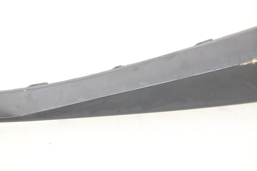 photo de RIGHT LOWER SIDE PANEL JM MOTORS EVOLIS 4T 50 (2018 - 2022) - Fixing points details