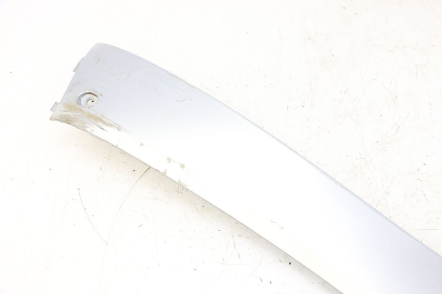 photo de RIGHT BELLY PANEL MBK FLAME X 125 (2007 - 2016) - Distinctive features