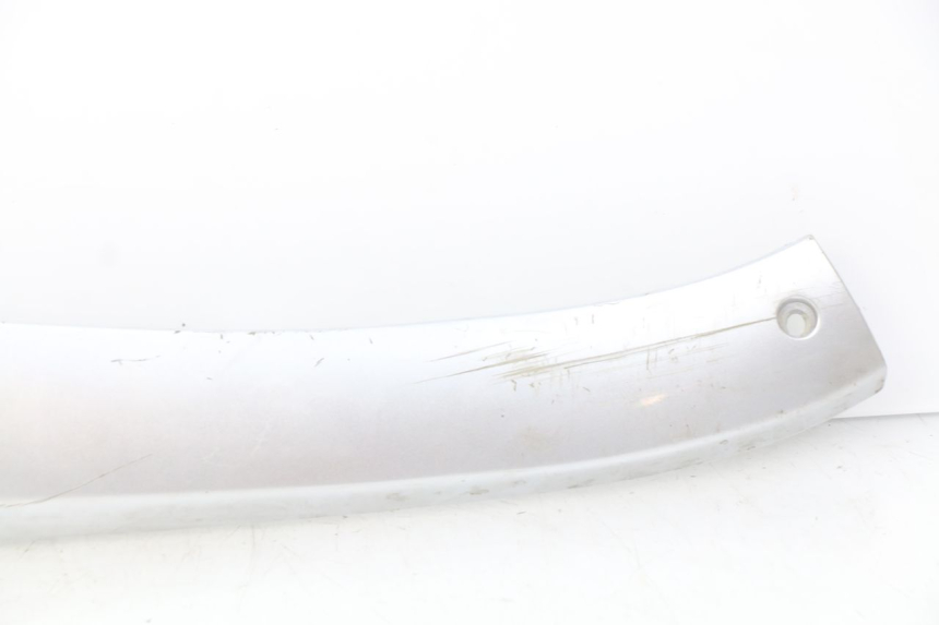 photo de RIGHT BELLY PANEL SACHS FY125T FY T 125 (2007 - 2011) - Surface and material condition