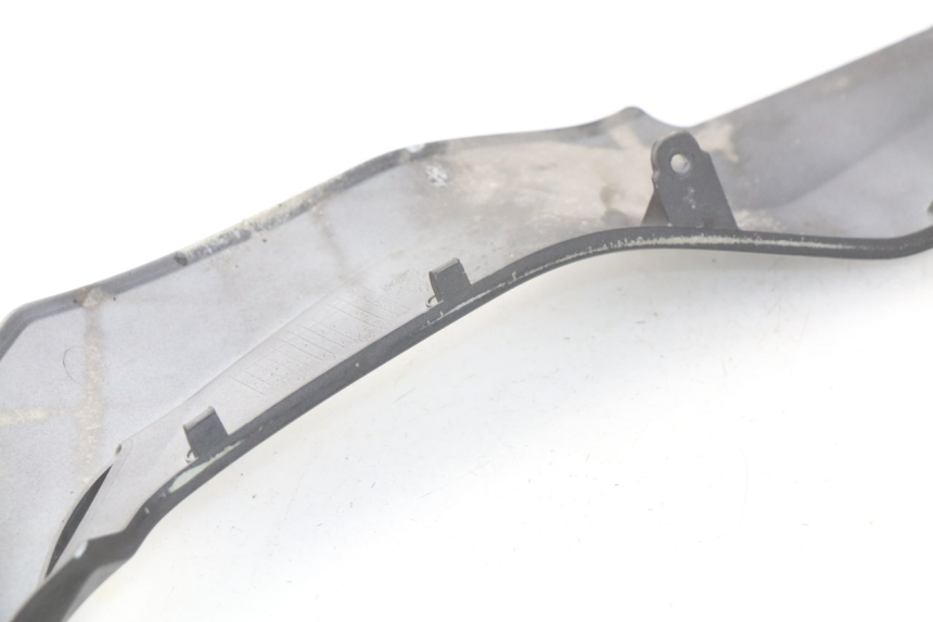 photo de RIGHT BELLY PANEL SYM GTS EFI ABS 125 (2012 - 2016) - Alternative perspective