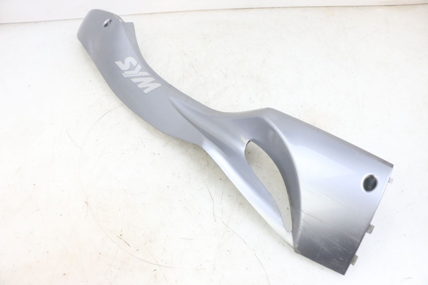 photo de RIGHT BELLY PANEL SYM GTS EVO 125 (2009 - 2013) - Distinctive features