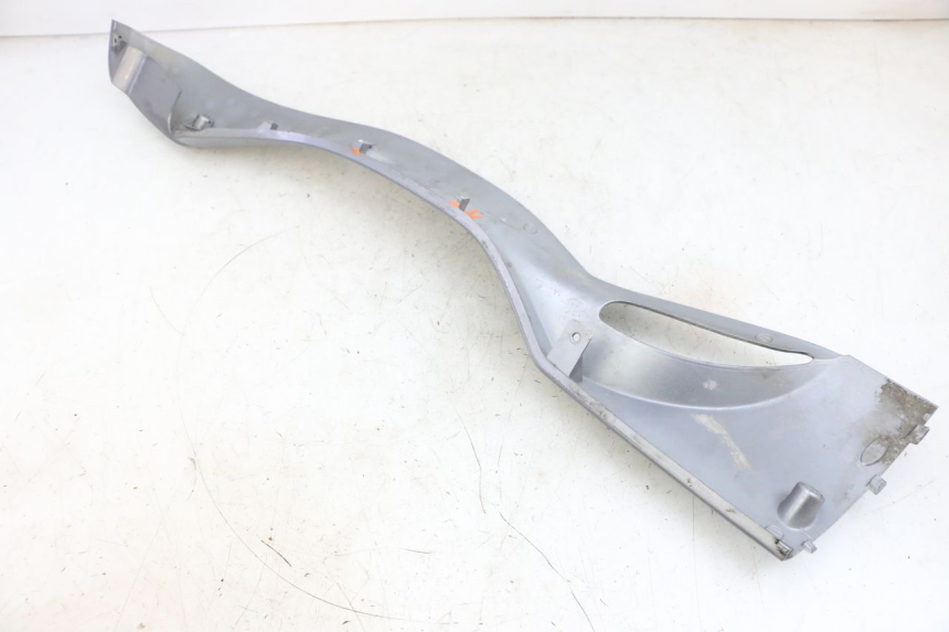 photo de RIGHT BELLY PANEL SYM GTS EVO 125 (2009 - 2013) - Markings and original references