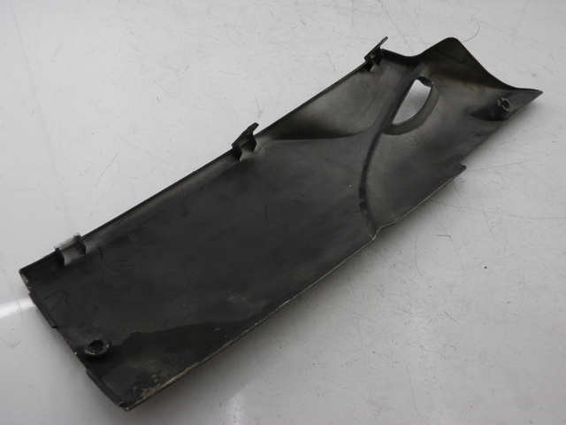photo de RIGHT BELLY PANEL HONDA FES PANTHEON 125 (2003 - 2007) - Alternative perspective