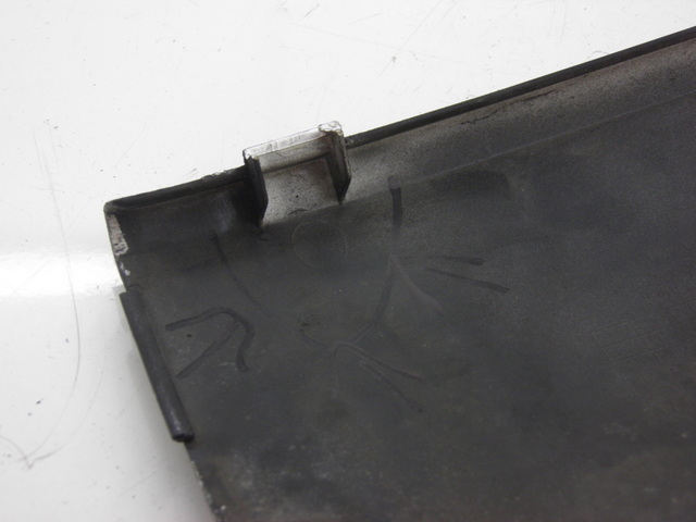 photo de RIGHT BELLY PANEL HONDA FES PANTHEON 125 (2003 - 2007) - Product overview