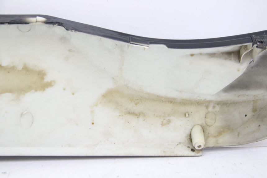 photo de RIGHT LOWER SIDE PANEL REVATTO IMPERATOR 125 (2007 - 2015) - Distinctive features