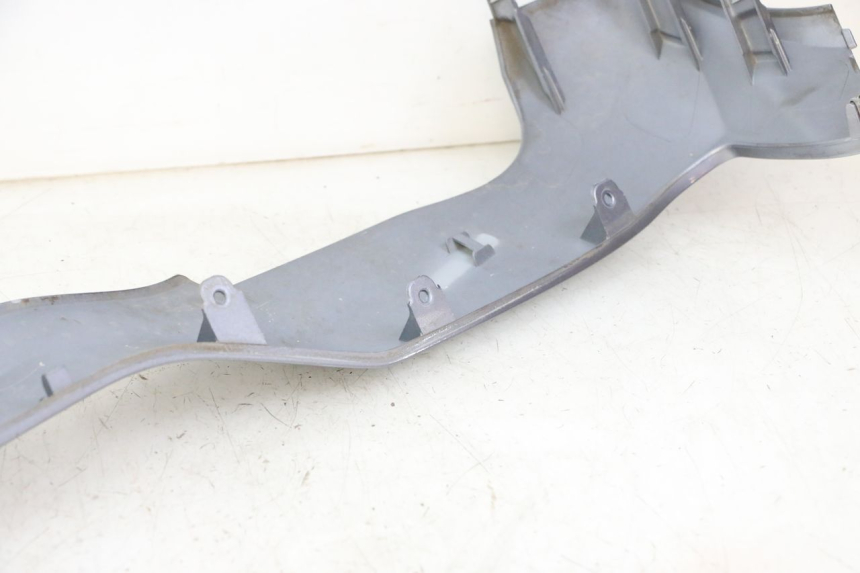 photo de RIGHT BELLY PANEL SYM JOYMAX 125 (2010 - 2017) - Zoom on usage condition