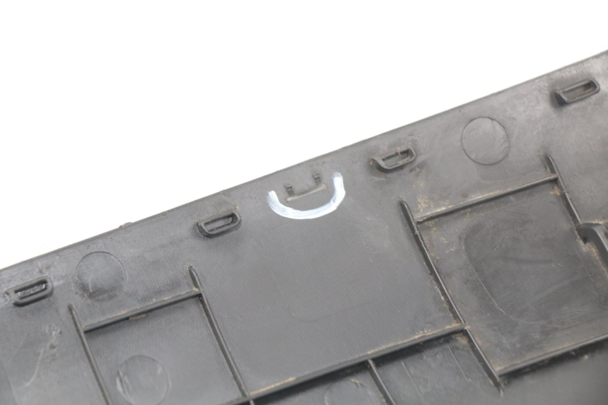 photo de RIGHT LOWER SIDE PANEL PEUGEOT KISBEE 2T 50 (2010 - 2017) - Alternative perspective