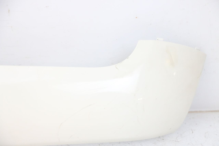 photo de RIGHT LOWER SIDE PANEL KYMCO LIKE 125 (2009 - 2016) - Component zoom