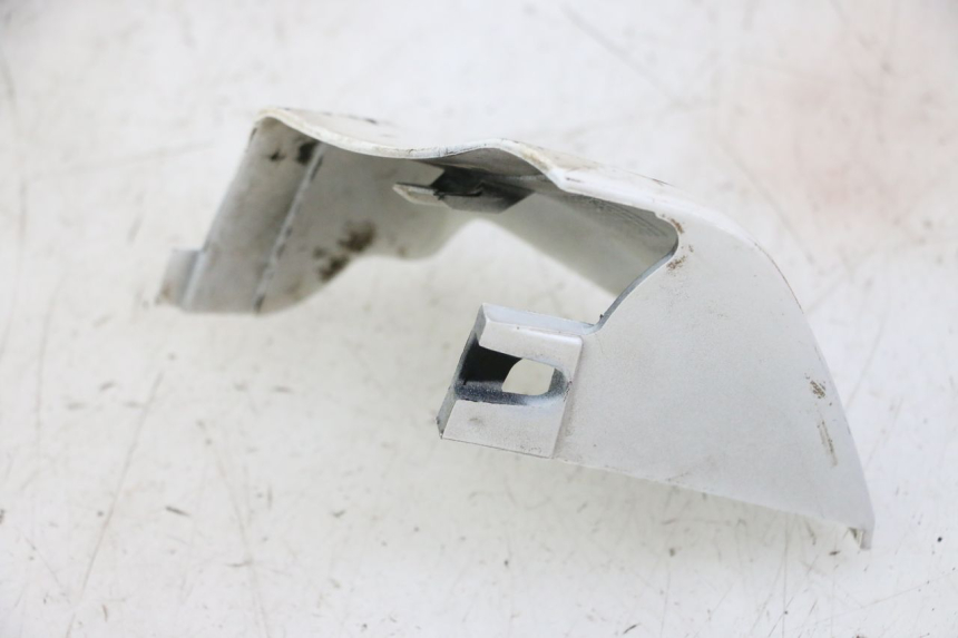 photo de RIGHT BELLY PANEL PIAGGIO LXV 4T 50 (2009 - 2013) - Technical close-up