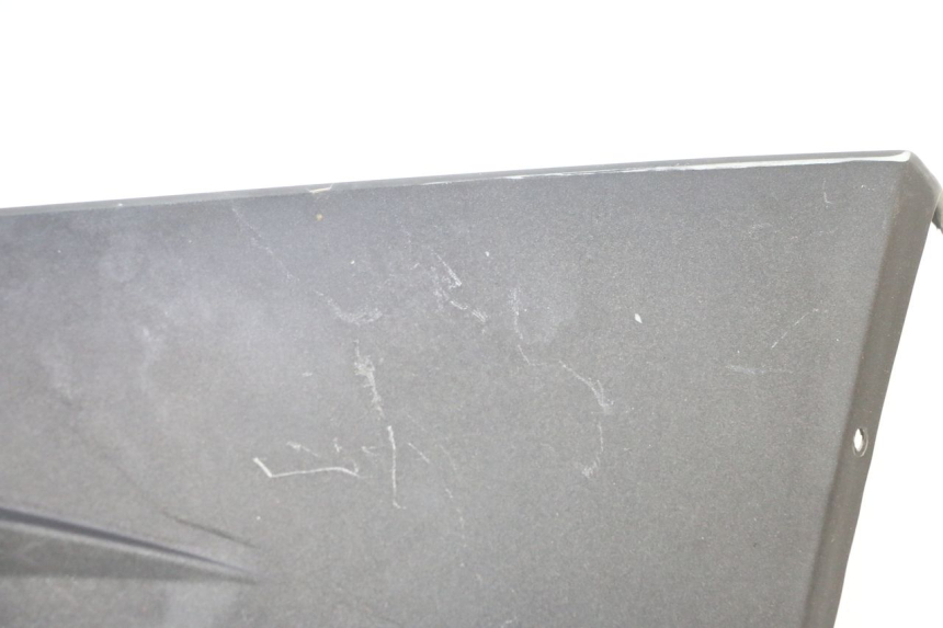 photo de RIGHT BELLY PANEL KEEWAY MATRIX RX9 125 (2006 - 2007) - Zoom on usage condition