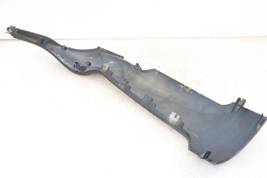 photo de RIGHT BELLY PANEL PIAGGIO MP3 LT 300 (2010 - 2016) - Product overview