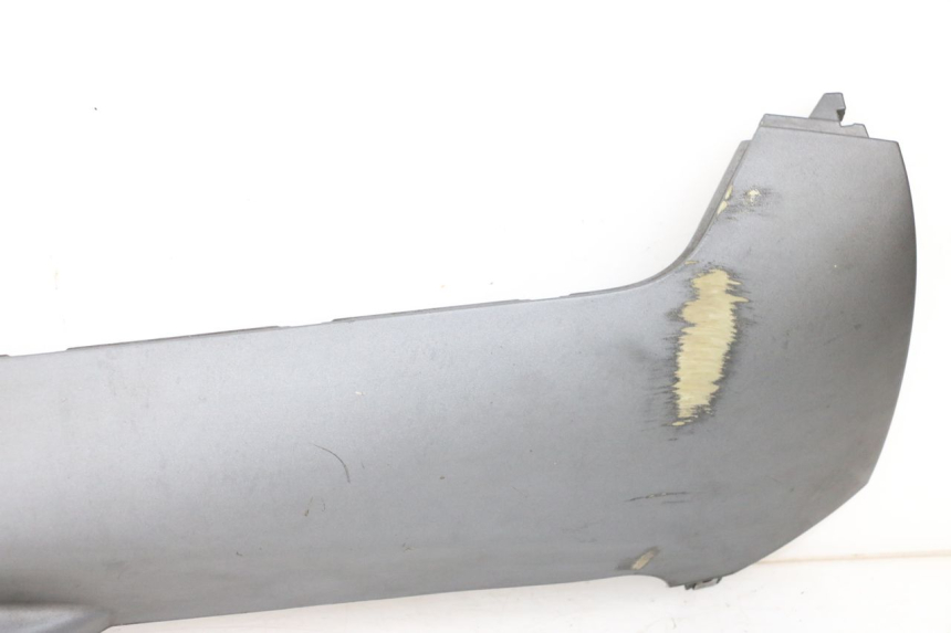 photo de RIGHT LOWER SIDE PANEL PIAGGIO MP3 500 (2011 - 2015) - Surface and material condition