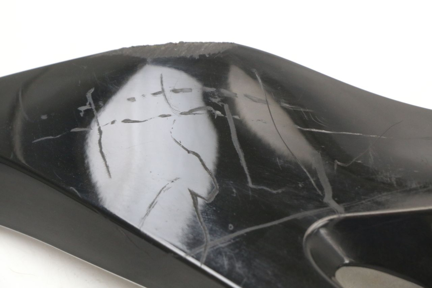 photo de RIGHT BELLY PANEL HONDA PCX (JF28) 125 (2009 - 2011) - High-resolution close-up