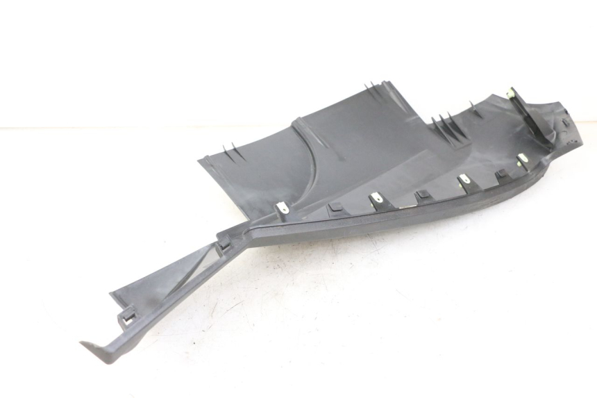 photo de RIGHT BELLY PANEL PEUGEOT SATELIS 125 (2013 - 2018) - Checked used part