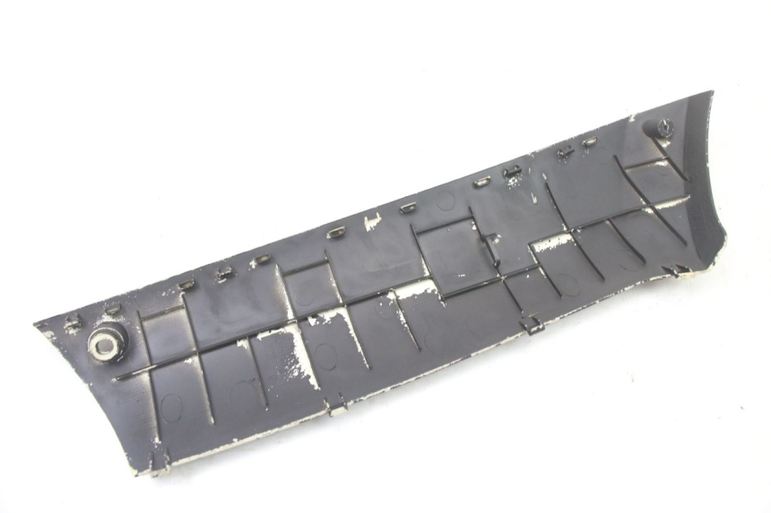 photo de RIGHT BELLY PANEL PEUGEOT STREETZONE I 2T 50 (2018 - 2020) - Technical close-up