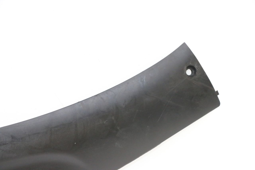 photo de RIGHT BELLY PANEL LAZIO RENO 50 (2016 - 2021) - Distinctive features