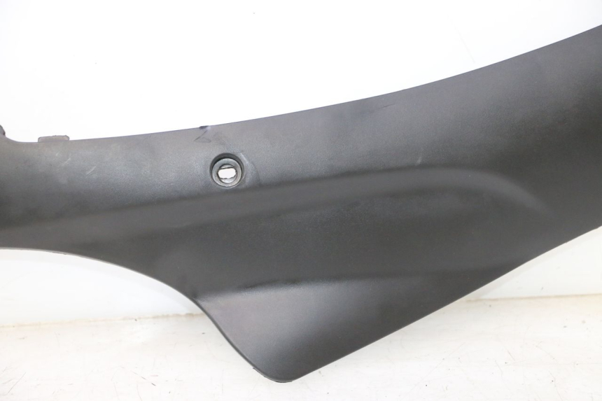 photo de RIGHT LOWER SIDE PANEL TNT MOTOR ROMA 12' 2T 50 (2007 - 2018) - Surface and material condition