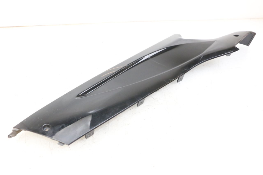 photo de RIGHT LOWER SIDE PANEL DAELIM S3 125 (2010 - 2017) - Product overview