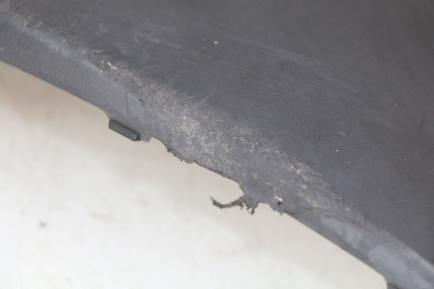 photo de RIGHT LOWER SIDE PANEL JM MOTORS SANTANA 50 (2014 - 2023) - Surface and material condition