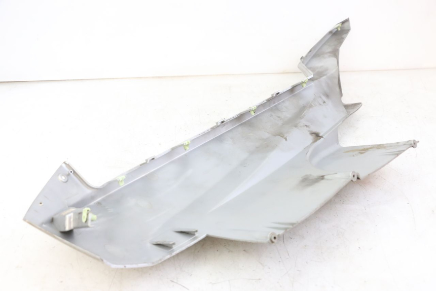 photo de RIGHT BELLY PANEL PEUGEOT SATELIS 125 (2010 - 2012) - Alternative perspective