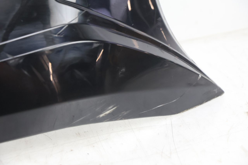 photo de RIGHT BELLY PANEL VASTRO STREET S 50 (2016 - 2021) - Technical close-up