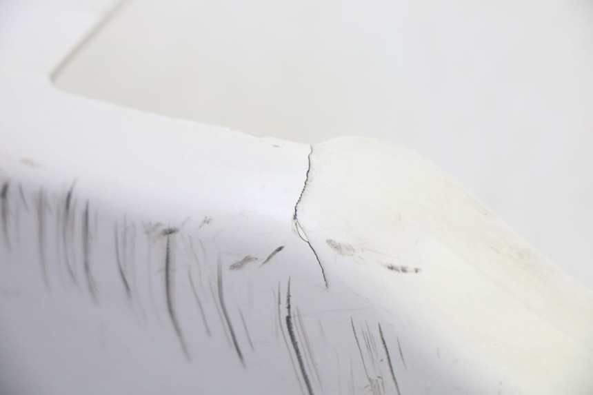 photo de RIGHT BELLY PANEL PEUGEOT TWEET PRO EFI 4T 50 (2021 - 2022) - Technical close-up