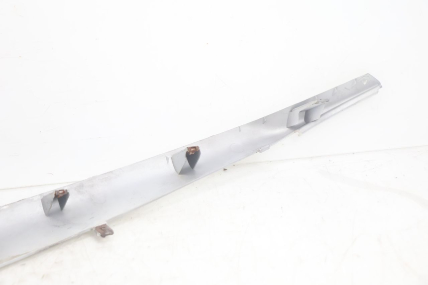 photo de RIGHT LOWER SIDE PANEL YAMAHA XMAX X-MAX 125 (2006 - 2009) - Checked used part