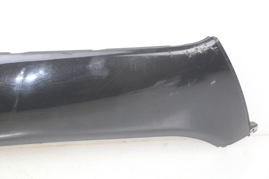 photo de RIGHT LOWER SIDE PANEL PIAGGIO XEVO - X EVO 125 (2007 - 2017) - Checked used part