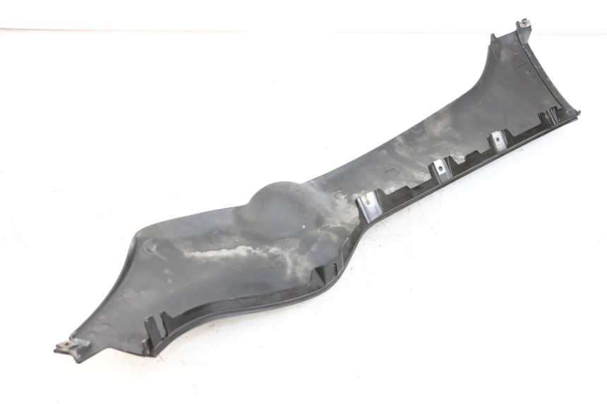 photo de RIGHT LOWER SIDE PANEL PIAGGIO XEVO - X EVO 125 (2007 - 2017) - Alternative perspective