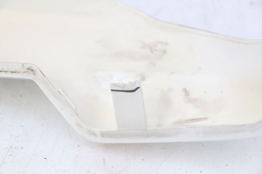 photo de LOWER PART OF THE BODY PEUGEOT E-VIVACITY 1 (2012 - 2018) - Alternative perspective